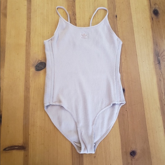 Adidas Originals Ribbed Bodysuit Logo Rose Beige Activewear Gym Streetwear - Picture 2 of 2